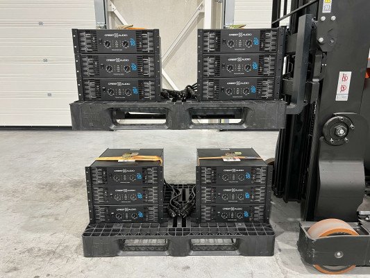 Crest Audio CA18 2x2500W/2Ohm